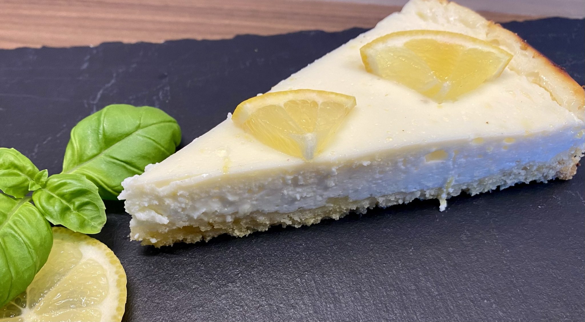 Zitronen-Joghurt-Küchlein - Roulade rockt Zitronen-Joghurt-Küchlein - Roulade rockt